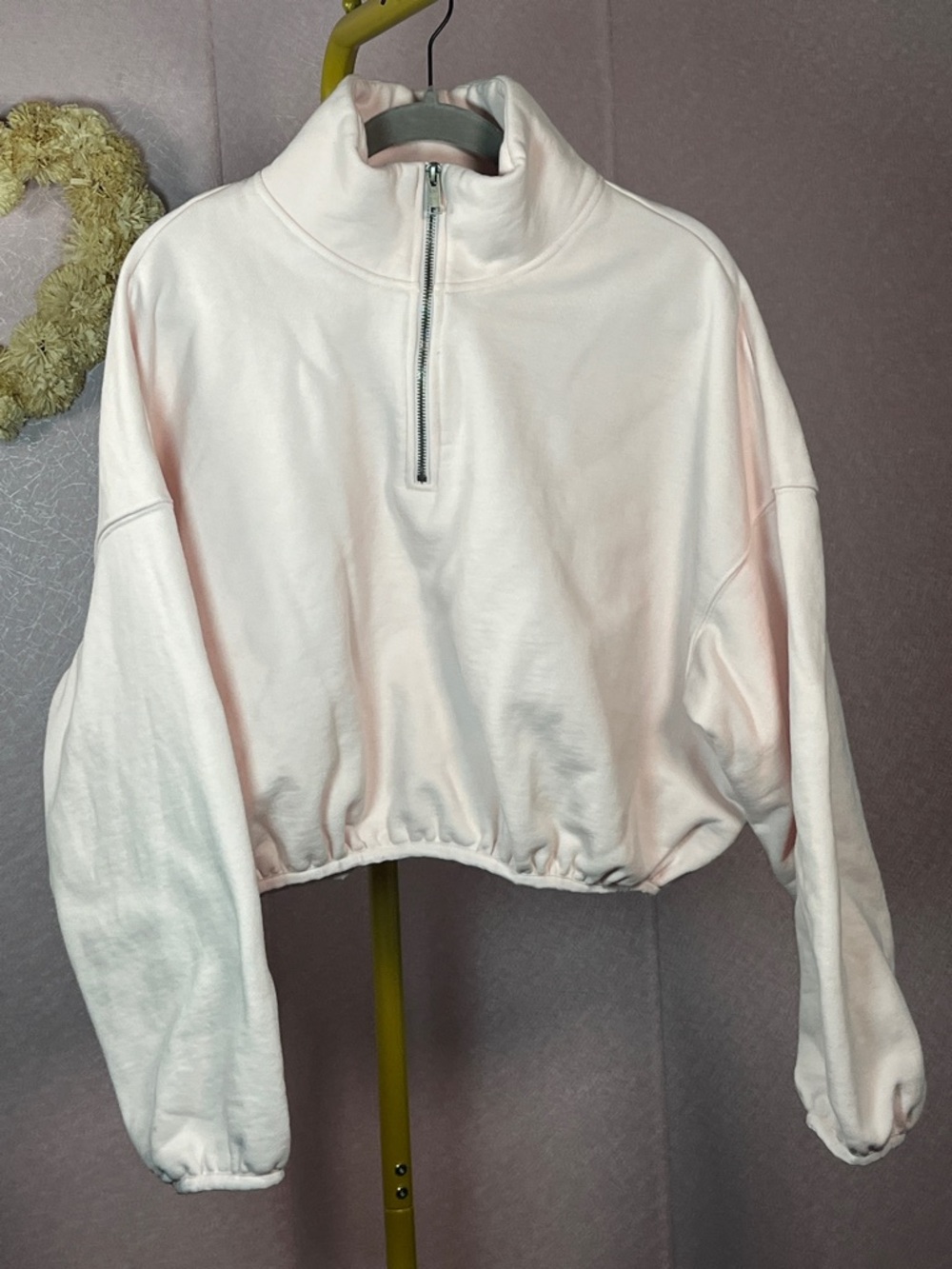 Women's Pale Pink Cropped Half-Zip Pullover Hoodie
